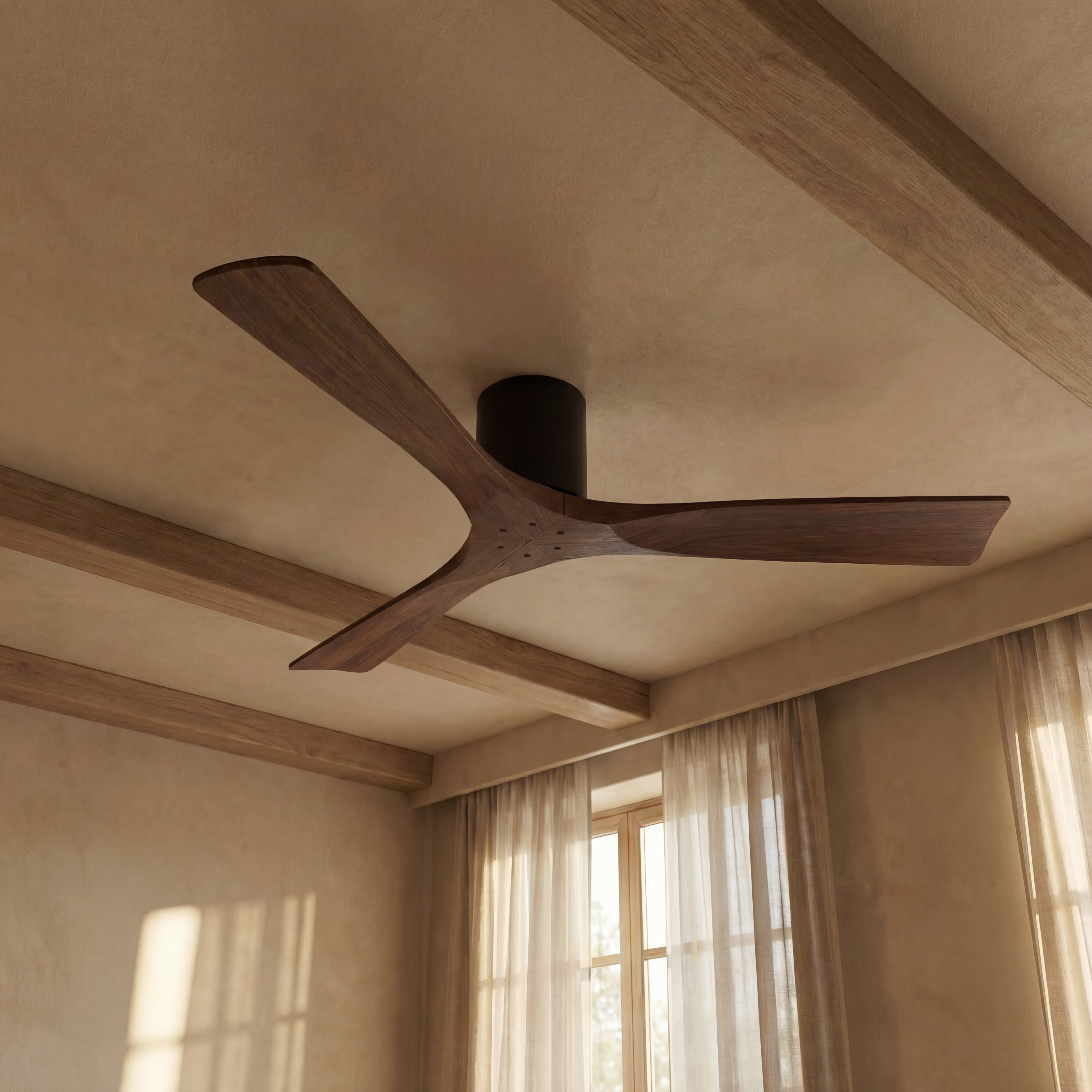 Etoile Deckenventilator aus Holz (132 cm / 112 cm)